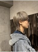 マッシュウルフ/ハイトーン/ブリーチカラー/シルバーベージュ