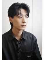 メリケンビューティーパーラー コウベ(MERICAN BEAUTY PARLOR KOBE) メンズカット センターパート ファザーパーマ