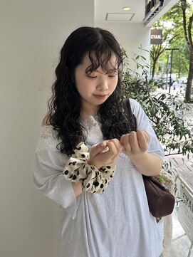 シアン 矢場町店(CYAN.) ふわっとくるくる細かめウェーブパーマ