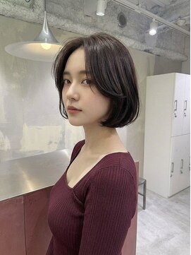 ジェムバイアルテフィーチェ(gem by artefice) タッセルボブウルフボブマッシュウルフミディアムヘアカラー