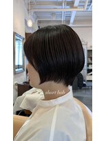 ロゴライフアットガーデン(logo life at garden)&nbsp;丸みショートボブ×グレージュ
