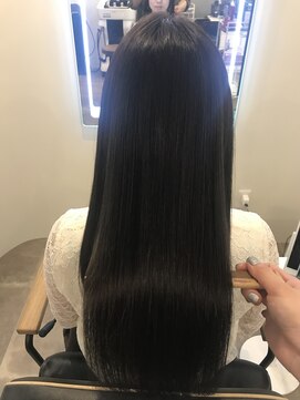 アールサロン アオヤマ(Rr SALON AOYAMA) サファイアミネコラ