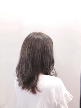 ヘア プロデュース アイモ(Hair Produce Aimo) 柔らかグレージュ×インナーボルドーの夏カラー☆
