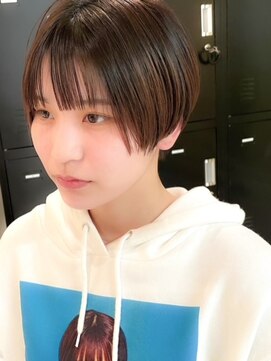 アイリー 名古屋(A/LEE) ショートボブ×シースルー