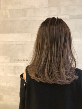 ピカイチ 上通店(pikA icHi) *pikAicHi*バレイヤージュ×グレージュ