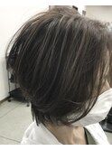 白髪ぼかしのためのハイライトカラー