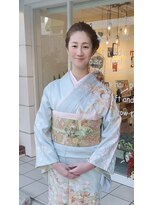 モンマロック(mon MAROC) エレガントなお宮参りママスタイル