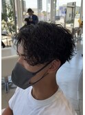 波巻きスパイラルパーマ ツーブロック マッシュ 骨格補正