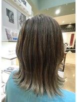 オルオル(Olu Olu)&nbsp;外ハネハイライト