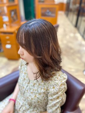 ピュア ポイント 和光店(PURE POINT) レイヤーカット/ブリーチ無しカラー