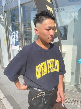 コワファースト 大分(COIFF1RST) フェードカット