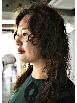 バロウ(BURROW) 酸性パーマ/ミディアムパーマ/ニュアンスパーマ/髪質改善