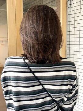 マルソー ブラウングレージュとレイヤースタイル