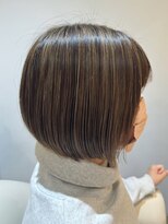 ジュイール(jouir)&nbsp;三鷹白髪ぼかしハイライトショートボブウルフショートカット