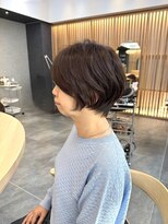 リファインド(REFINED) 大人マッシュショート×スプリングベージュ 五十嵐
