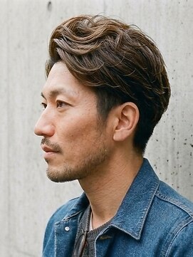 バーバーバー ナカノ(BARBER BAR NAKANO) 【40代メンズ】大人フェザーパーマ×毛流れショート
