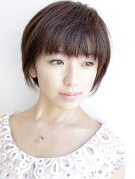 フェイスティ(FACE-T) 【FACE-T 青山】 シンプルショートボブ 『安井朋美』