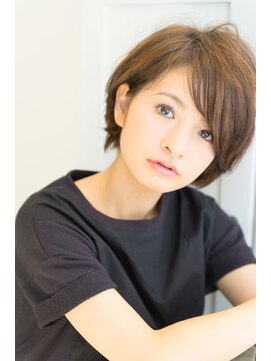 リル 8F 銀座(Rire) 【Rire-リル銀座-】くせ毛風☆耳かけショートボブ