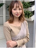 やわらかベージュ