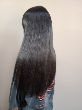 アッシュ 都立大学店(Ash) 酸熱トリートメントストレートスタイル
