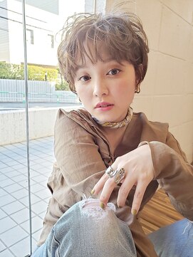 グロウミドル(GROW middle) ワンカールのグレージュショートパーマ【middle】野村恵子