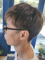 グラムゼロ&nbsp;メンズのツーブロックスタイル