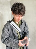 テトヘアー(teto hair)&nbsp;メンズ　パーマ　スパイラルパーマ　くるくるパーマ　刈り上げ