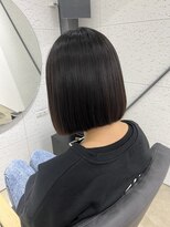 ビーヒアナウ N゜03 金沢駅西店(BE HERE NOW)&nbsp;【bob/あご下ボブ/前下がりボブ/切りっぱなし】