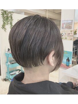 ポリッシュヘアメイク 二和向台店 刈り上げ女子