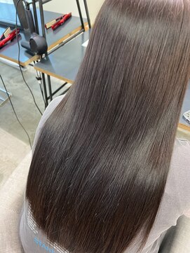 ラヴィエ(RAVIE) 【半田・髪質改善】縮毛矯正/トリートメント/マンツーマン