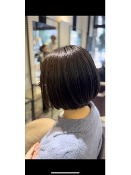 ノーム バイ アウラ(norm. by aura) 【うるおいボブ】