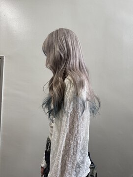 バド(Bud) ハイトーン×裾カラー