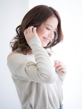 エリカラグーン(ELICA lagoon)の写真/髪の悩みを根本から解決！経験豊富なスタイリストがあなたの髪のお悩みにお答えいたします。