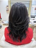 ハッシュカットミディアムレイヤーくびれハイライト40代50代60代