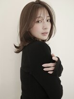 ノーム(NORME)&nbsp;担当/non レイヤー×ブラウンベージュ