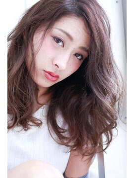 イロドリ ヘアーデザイン(IRODORI hair design) IRODORI　アンニュイカール　［西尾一寛］