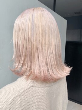 アルバム 銀座(ALBUM GINZA) ブロンドヘア_外ハネボブアッシュブラウンネオウルフ_ba277061
