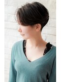 大人可愛い20代30代40代黒髪前下がりひし形小顔ボブ丸みショート