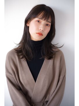 ヘアメイク エイト キリシマ(hair make No.8 kirishima) くびれミディ×ラテグレージュ・instagram @no8_doc_shinichi