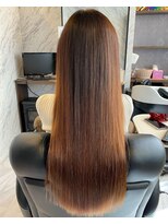 カミケンパセオ(kamiken.paseo)&nbsp;好印象！ナチュラルさらツヤ美髪ストレート【カミケンパセオ】