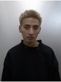 ブロンドカラーショートカット