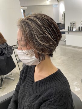 キング 高槻(K!ng) 縮毛矯正髪質改善ハイライトレイヤーカット高槻美容室エクステ