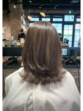 オーガニック アトリエ 大宮(organic+atelier) 小顔ショコラアッシュヘルシースタイルふんわりカール