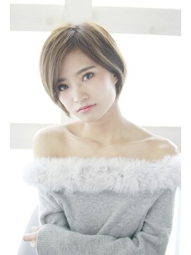 アウラ(Aula by marbles) 艶カラー/丸みショート/大人ショート[横浜]