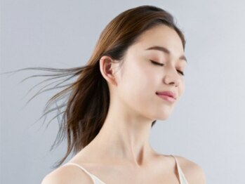 シロフイケブクロ(shirof ikebukuro)の写真/【7月18日 NEW OPEN★池袋西口徒歩1分】髪質に合わせたオーダーメイドトリートメントAujuaでうるツヤヘア!