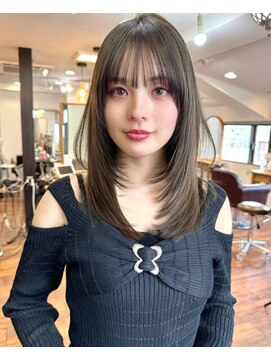 アリスバイアフロート 自由が丘(ALICe by AFLOAT) 赤み消しオリーブベージュ