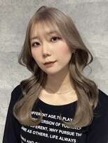 アンダーバーホワイト(_WHITE)&nbsp;艶髪／ヨンモリレイヤー