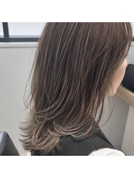 ベラ 自由が丘(BELLA) 上品大人ハイライトカラー