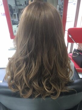 アイスキャンディー スパイス(Ice Candy SPICE) ダークアッシュベージュのグラデーション仕上げ