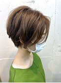 《tomi》ハンサムショート×ニュアンスパーマ